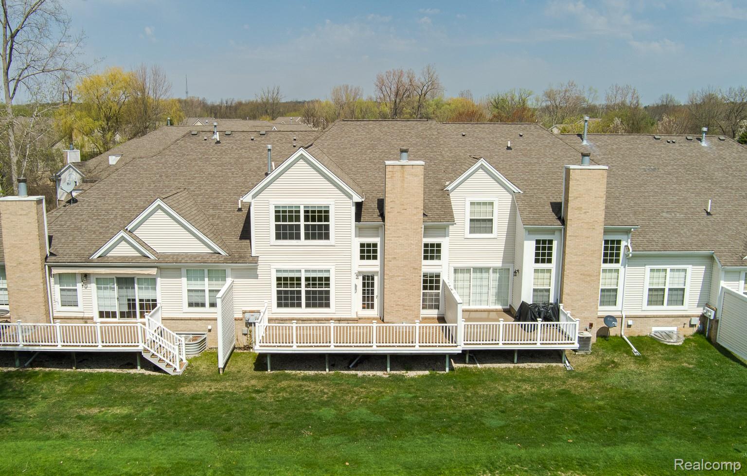 5710 Pinecroft Court