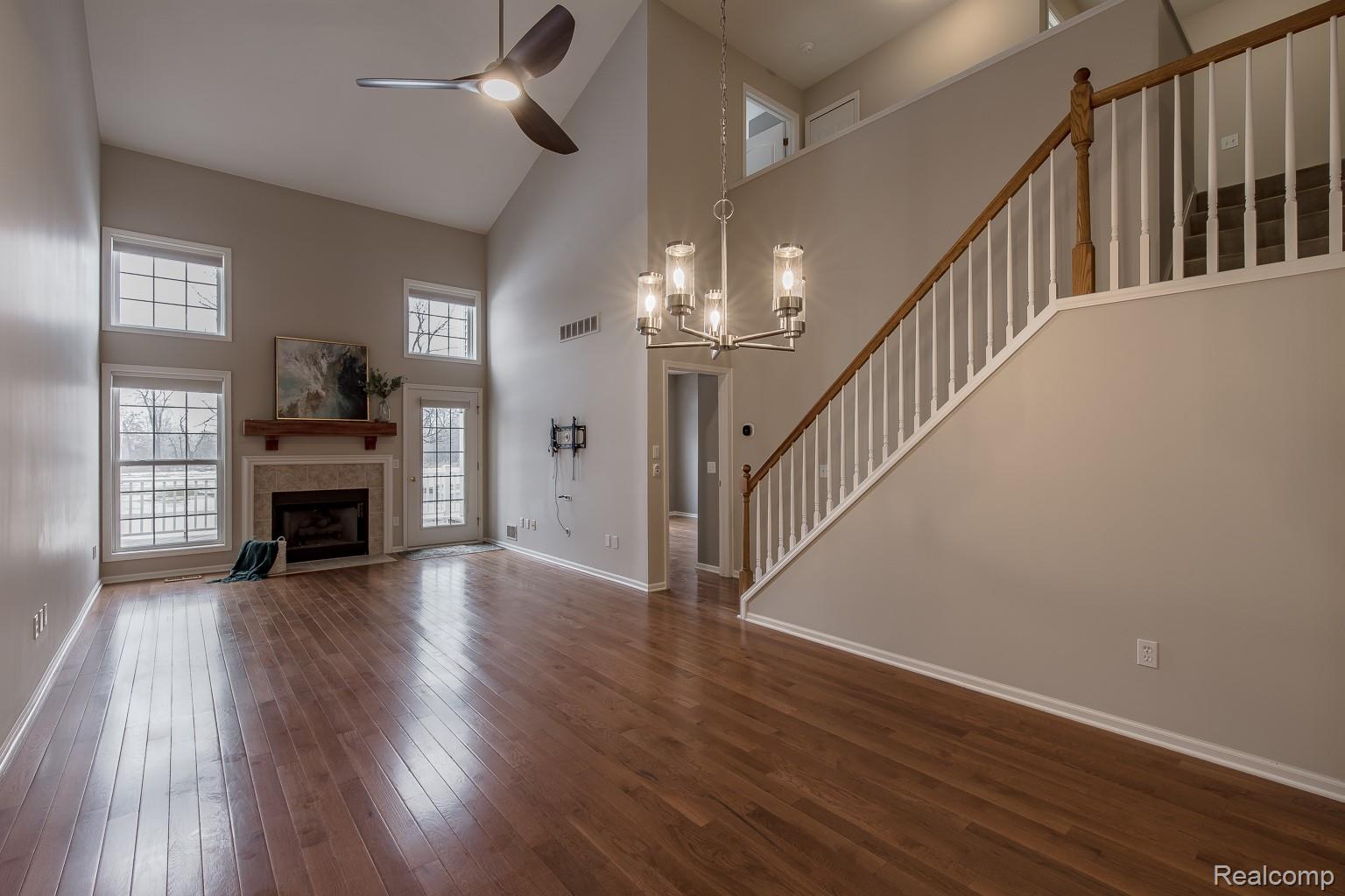 5710 Pinecroft Court