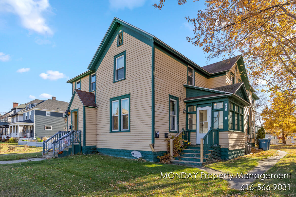 263 W Muskegon Avenue