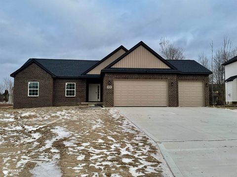 8347 Peninsula Circle Mundy Township MI 48439