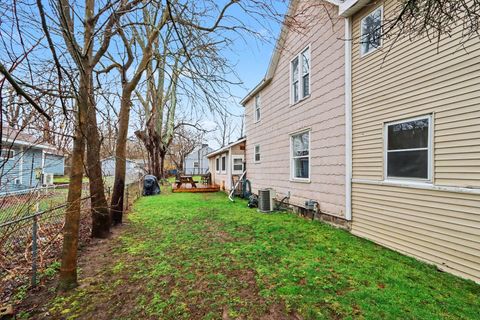 Tiny photo for 637 Denner Street, Kalamazoo City, MI 49006 (MLS # 66026013519)