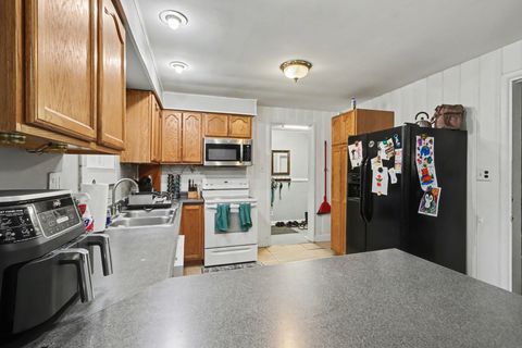 Tiny photo for 637 Denner Street, Kalamazoo City, MI 49006 (MLS # 66026013519)