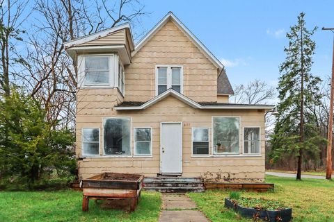 Tiny photo for 637 Denner Street, Kalamazoo City, MI 49006 (MLS # 66026013519)