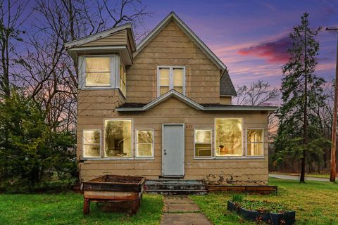 Tiny photo for 637 Denner Street, Kalamazoo City, MI 49006 (MLS # 66026013519)