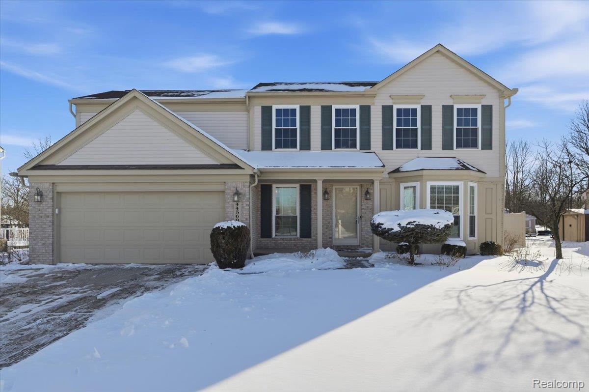 44569 GREENBRIAR Court