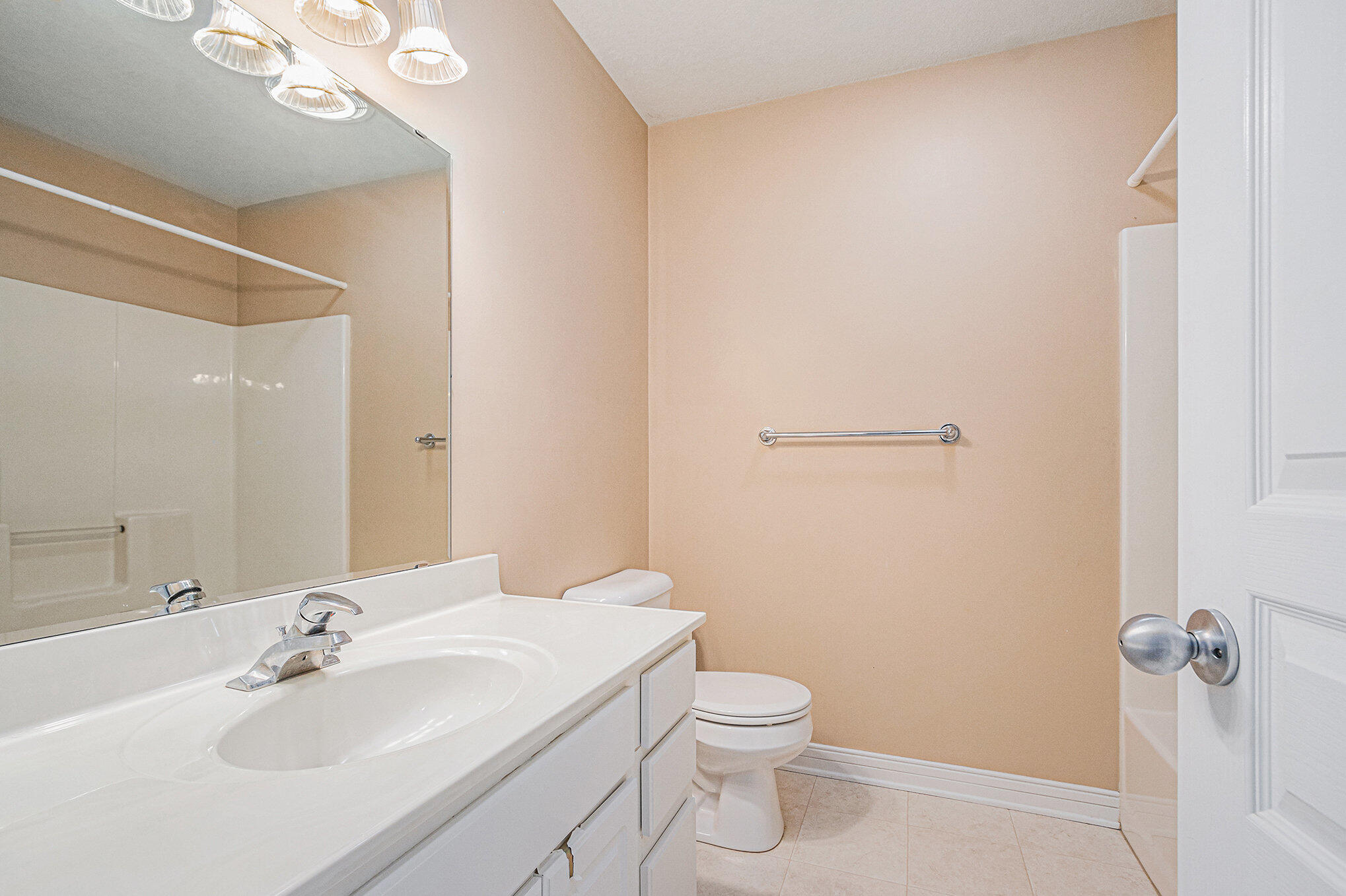 Portage City, Michigan 49024, United States, 4 Bedrooms Bedrooms, ,4 BathroomsBathrooms,Residential,Active,194421