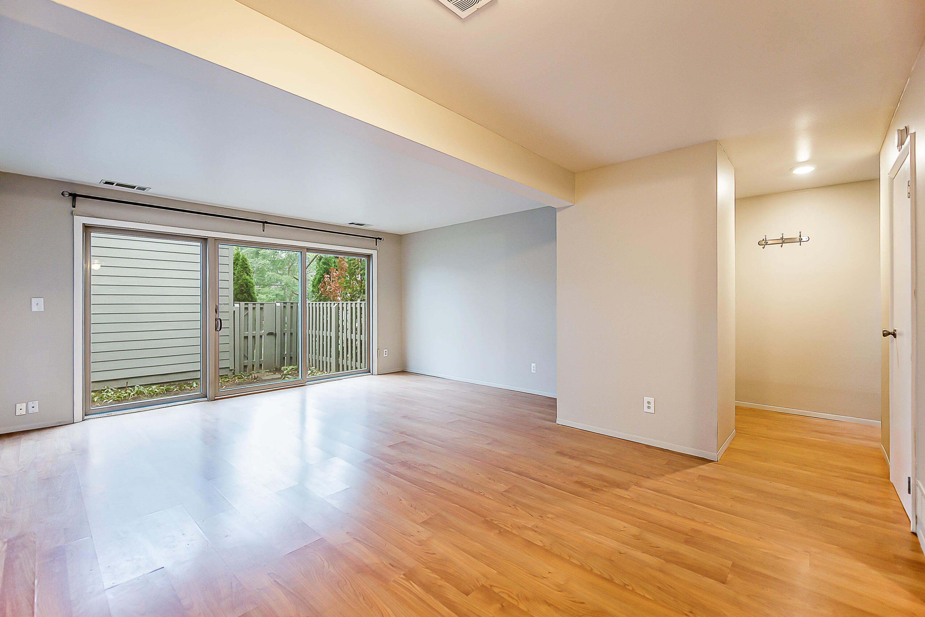 718 Watersedge Drive