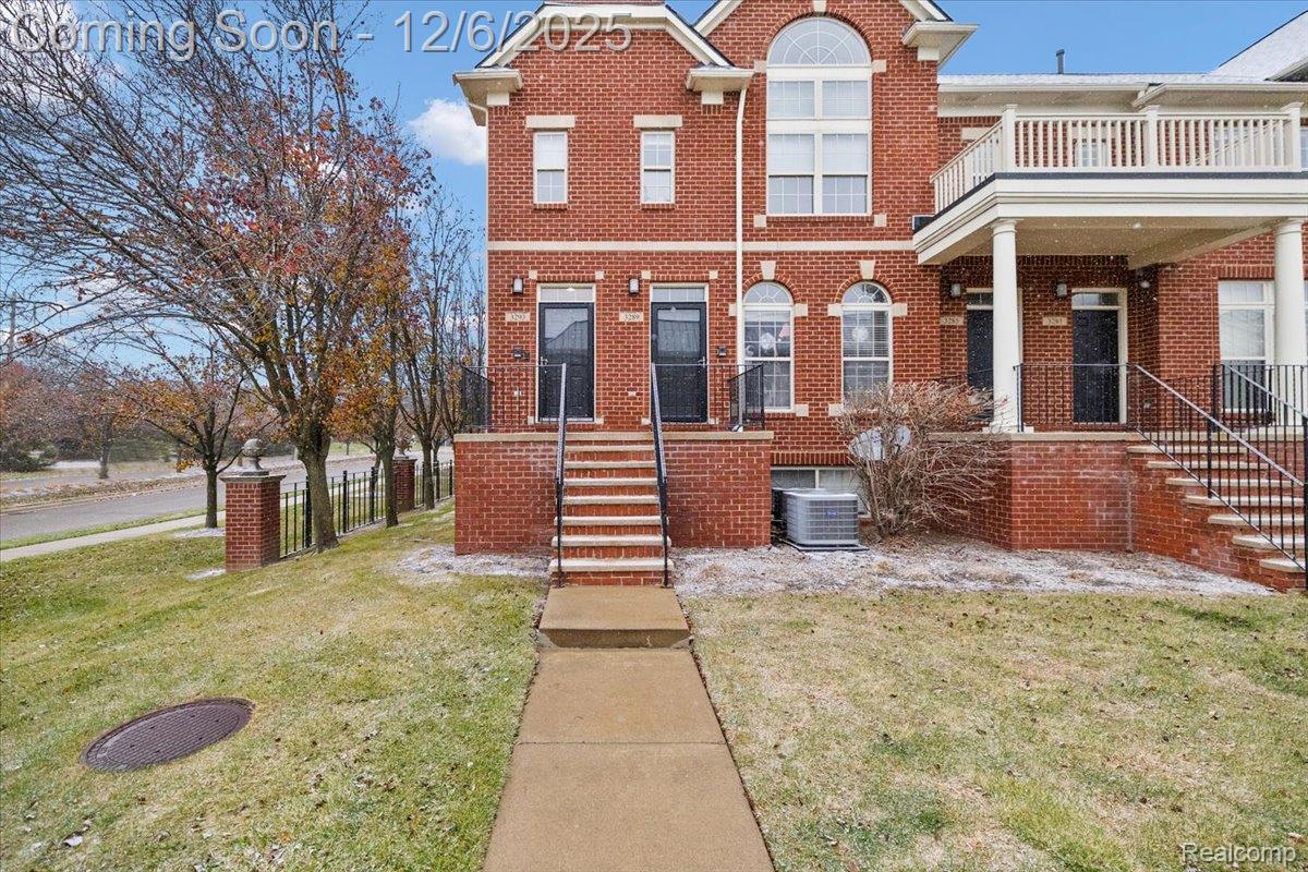 3293 Newbury Place 28