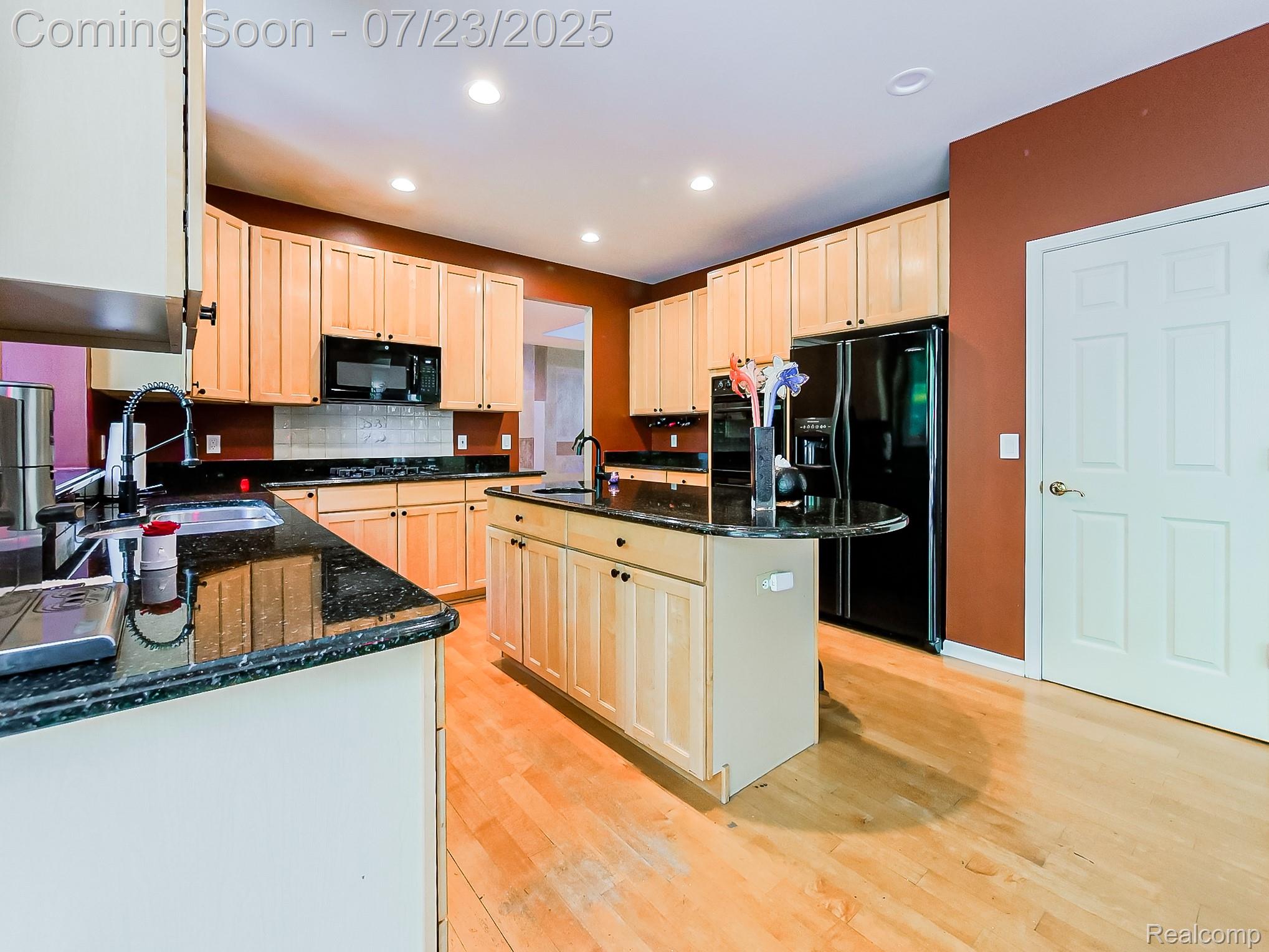 6590 Pembridge Hill