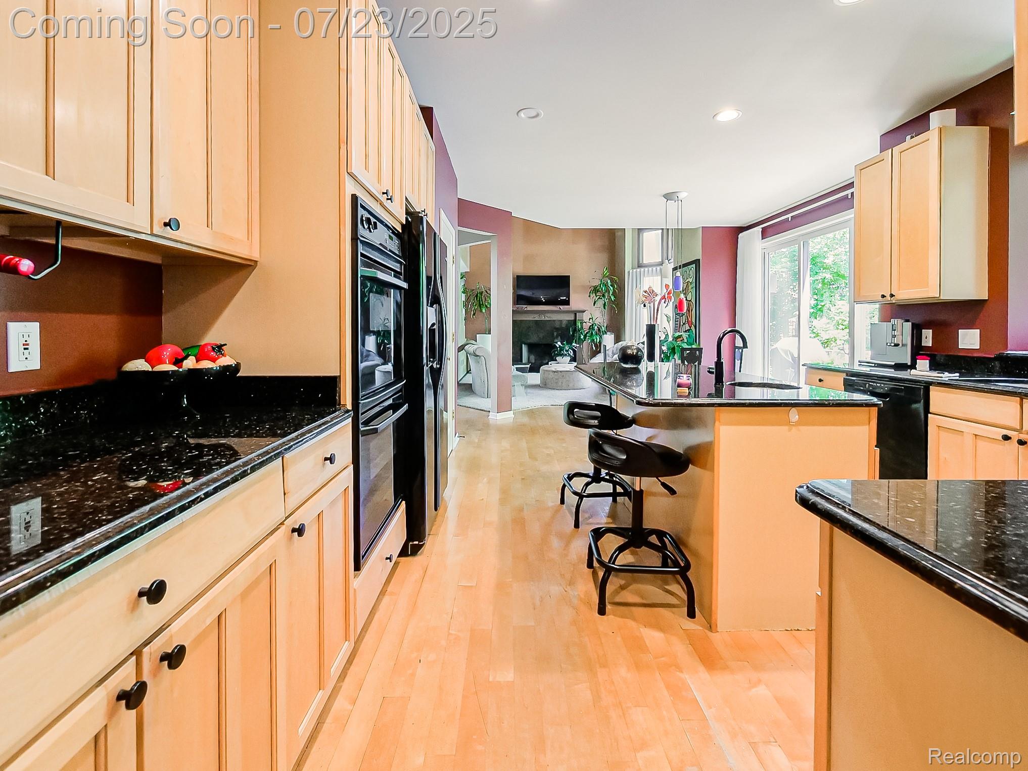 6590 Pembridge Hill