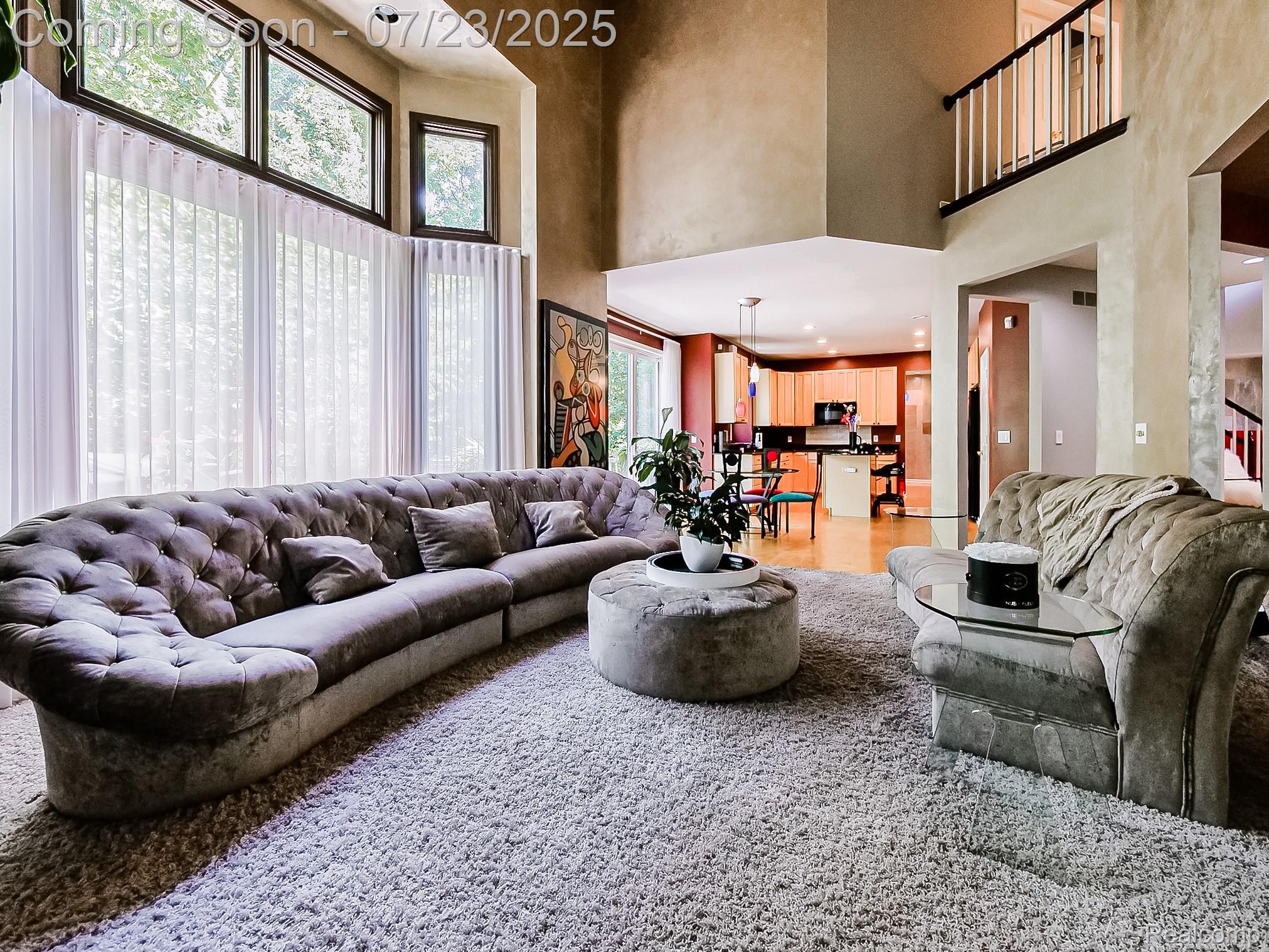 6590 Pembridge Hill