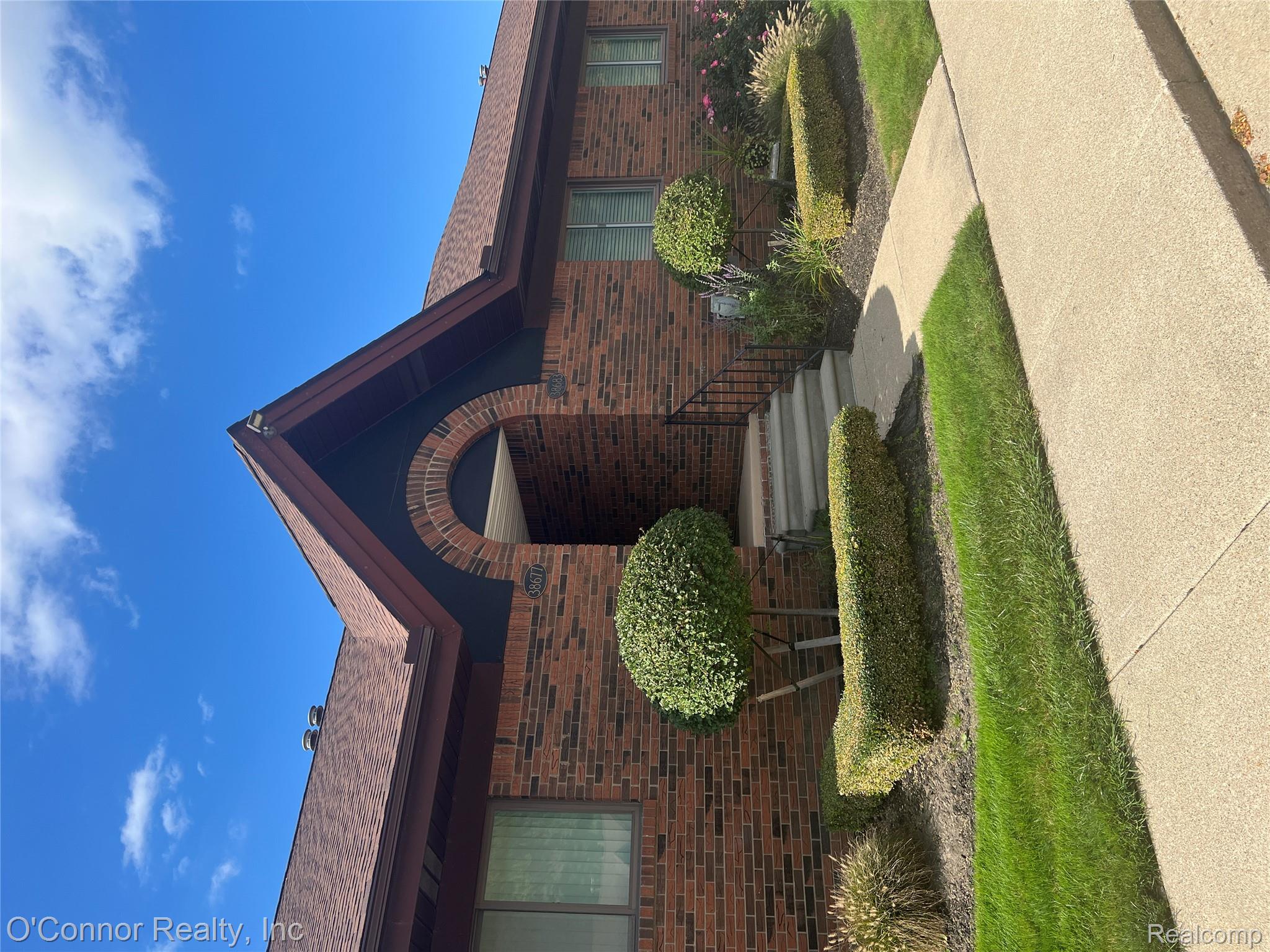 38683 Harrison Creek Court