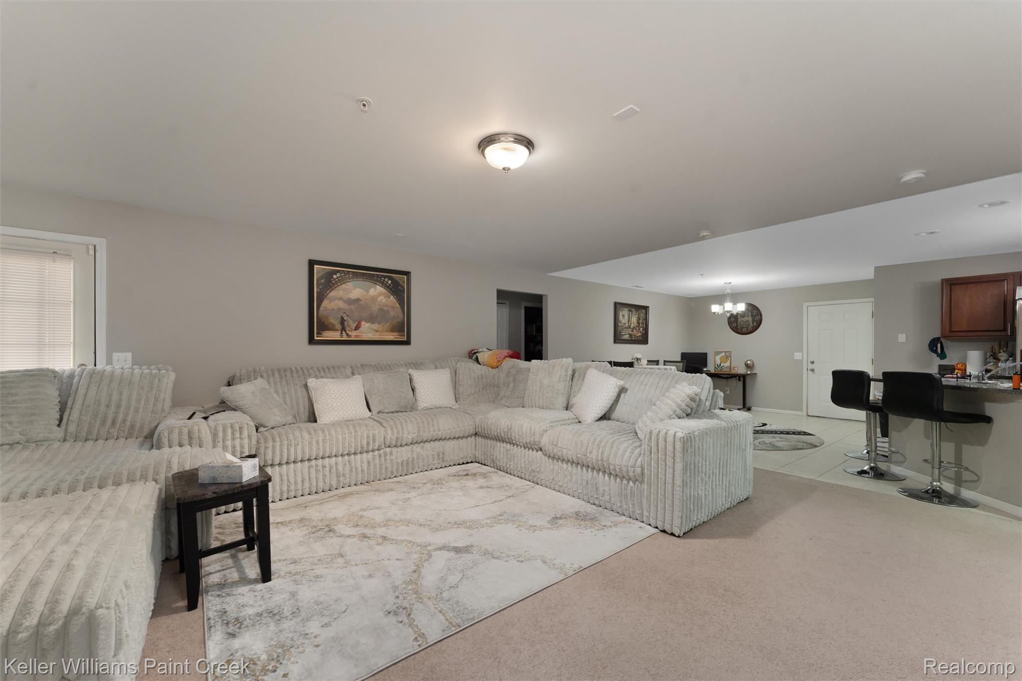 45542 Hidden View Court