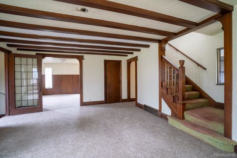 Tiny photo for 26470 Meadowood Court S, Lathrup Village City, MI 48076 (MLS # 20261021728)