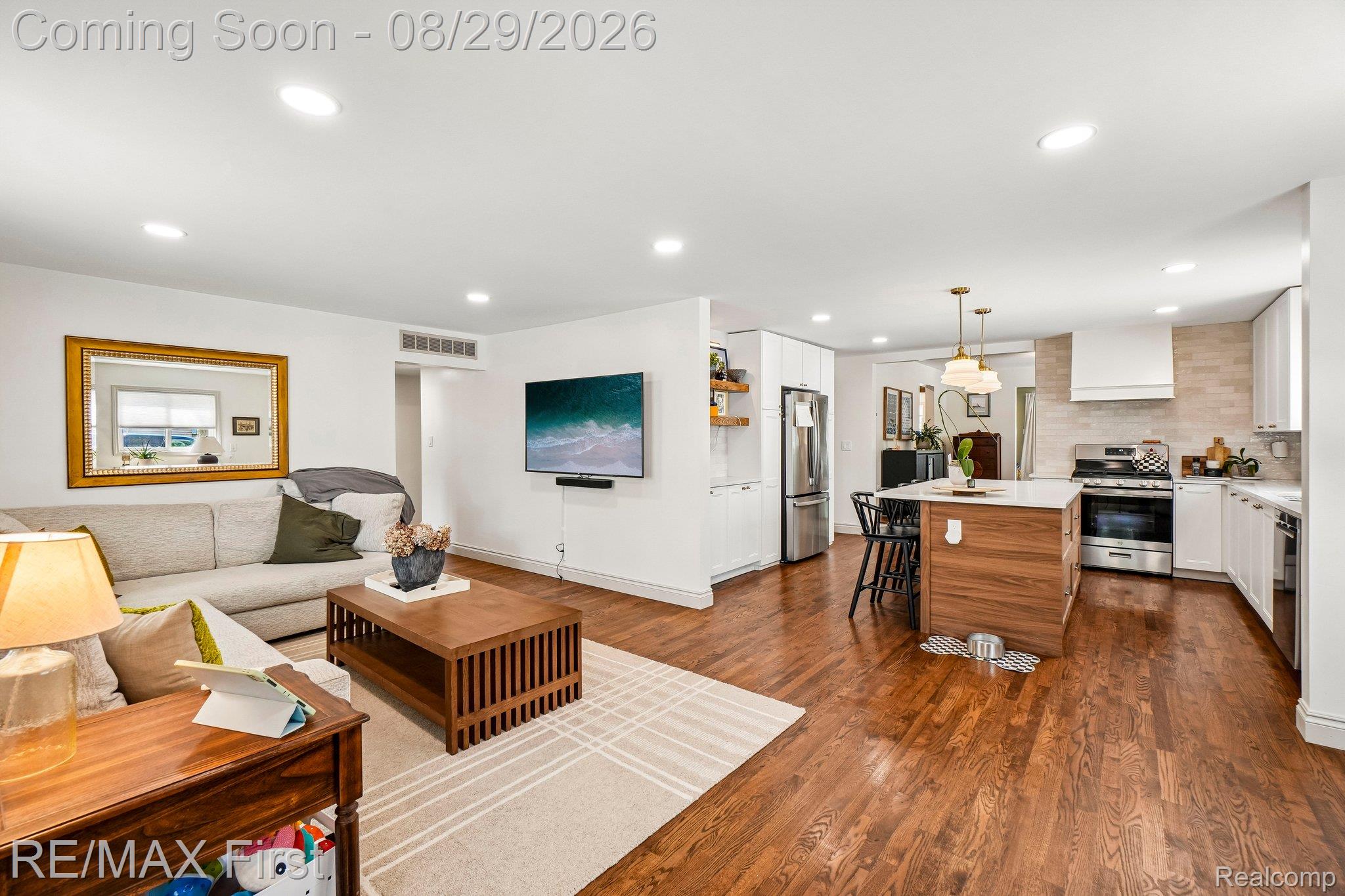 3202 Prairie Avenue