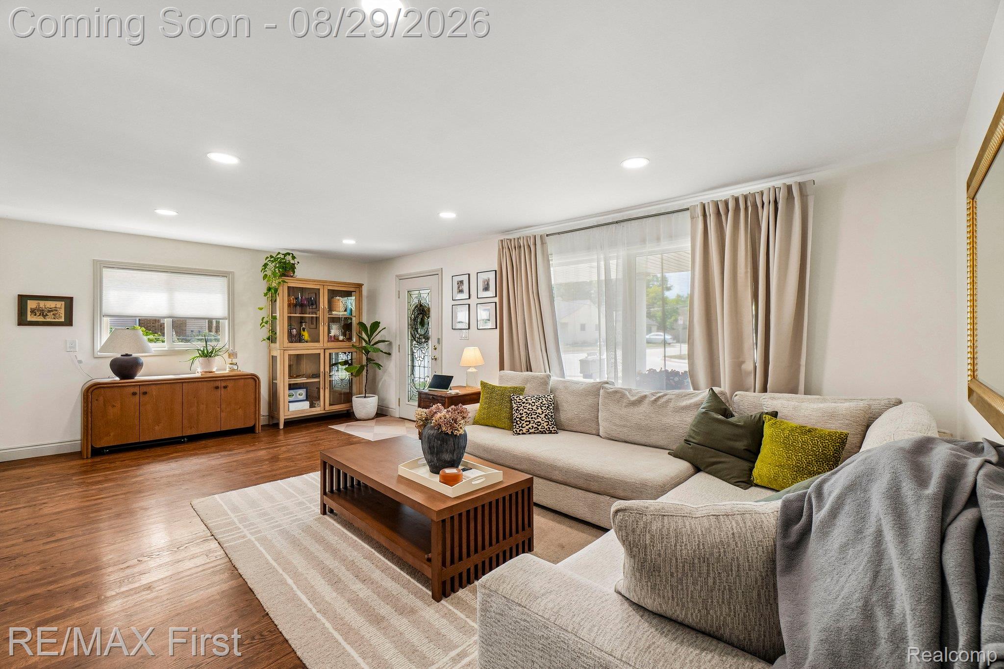 3202 Prairie Avenue