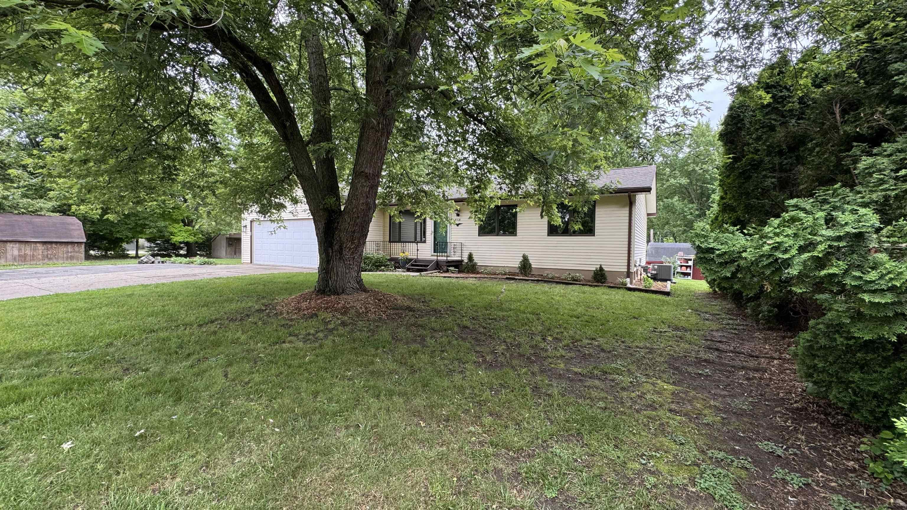 4514 Esta Drive