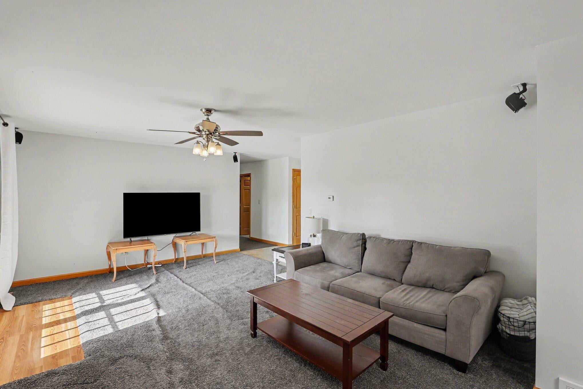 4704 Rohr Road