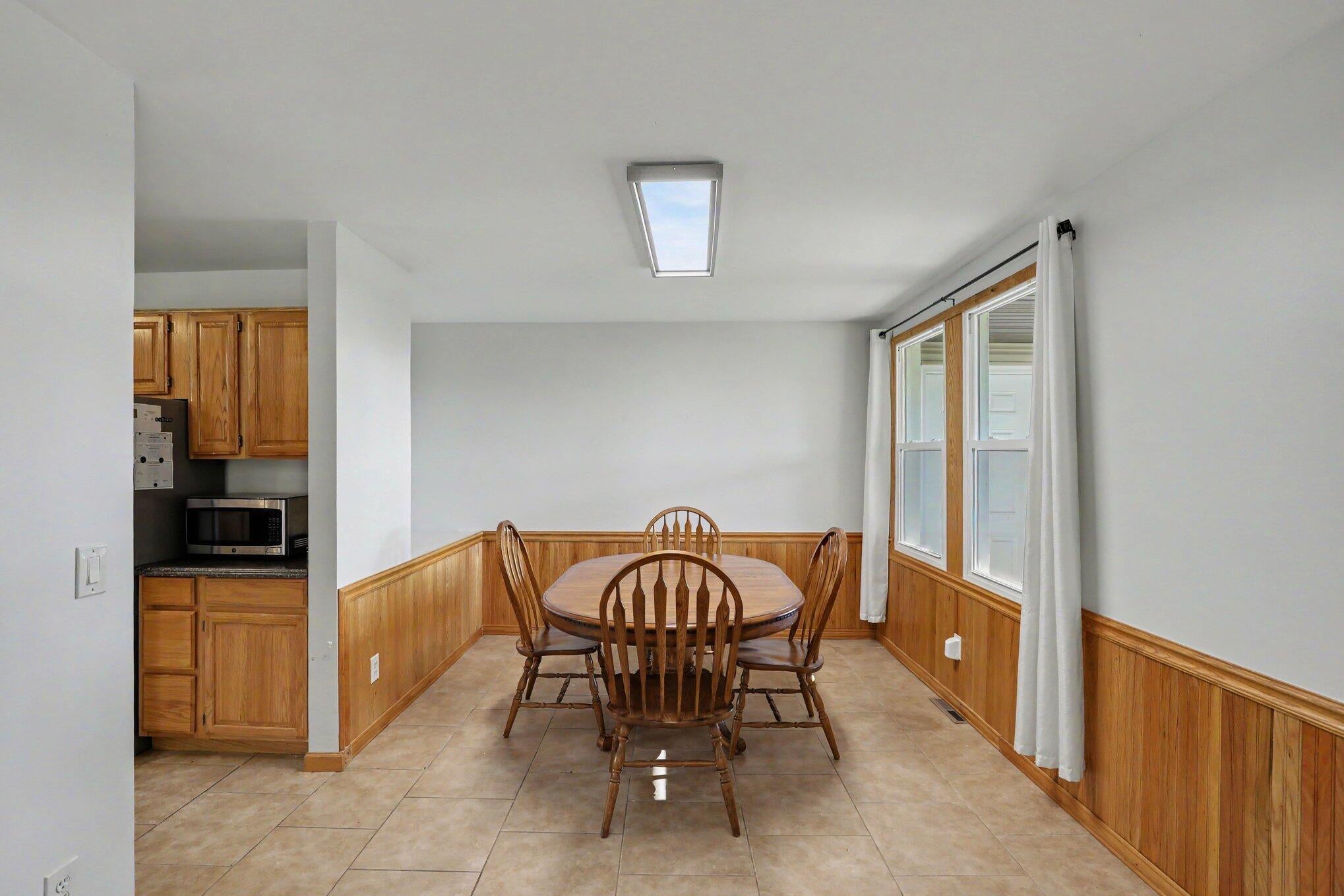4704 Rohr Road