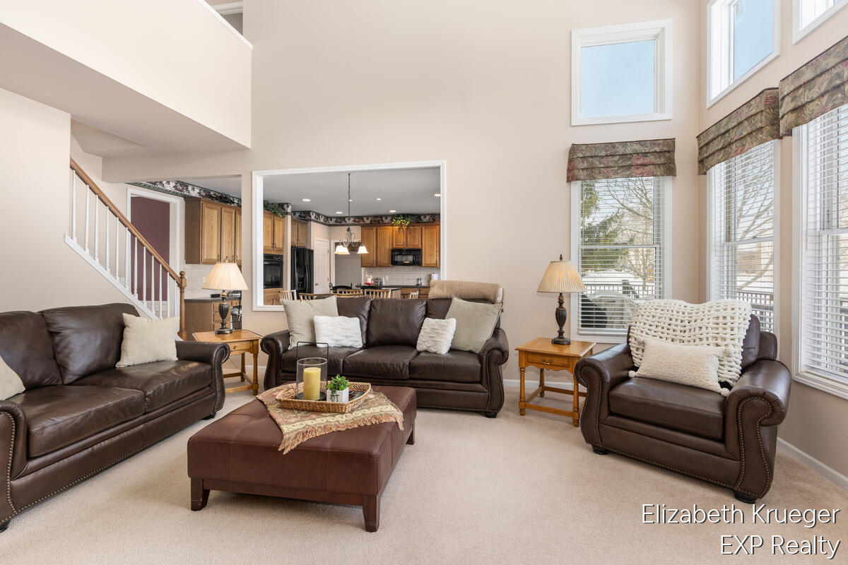 4501 Hickory Grove Court NE