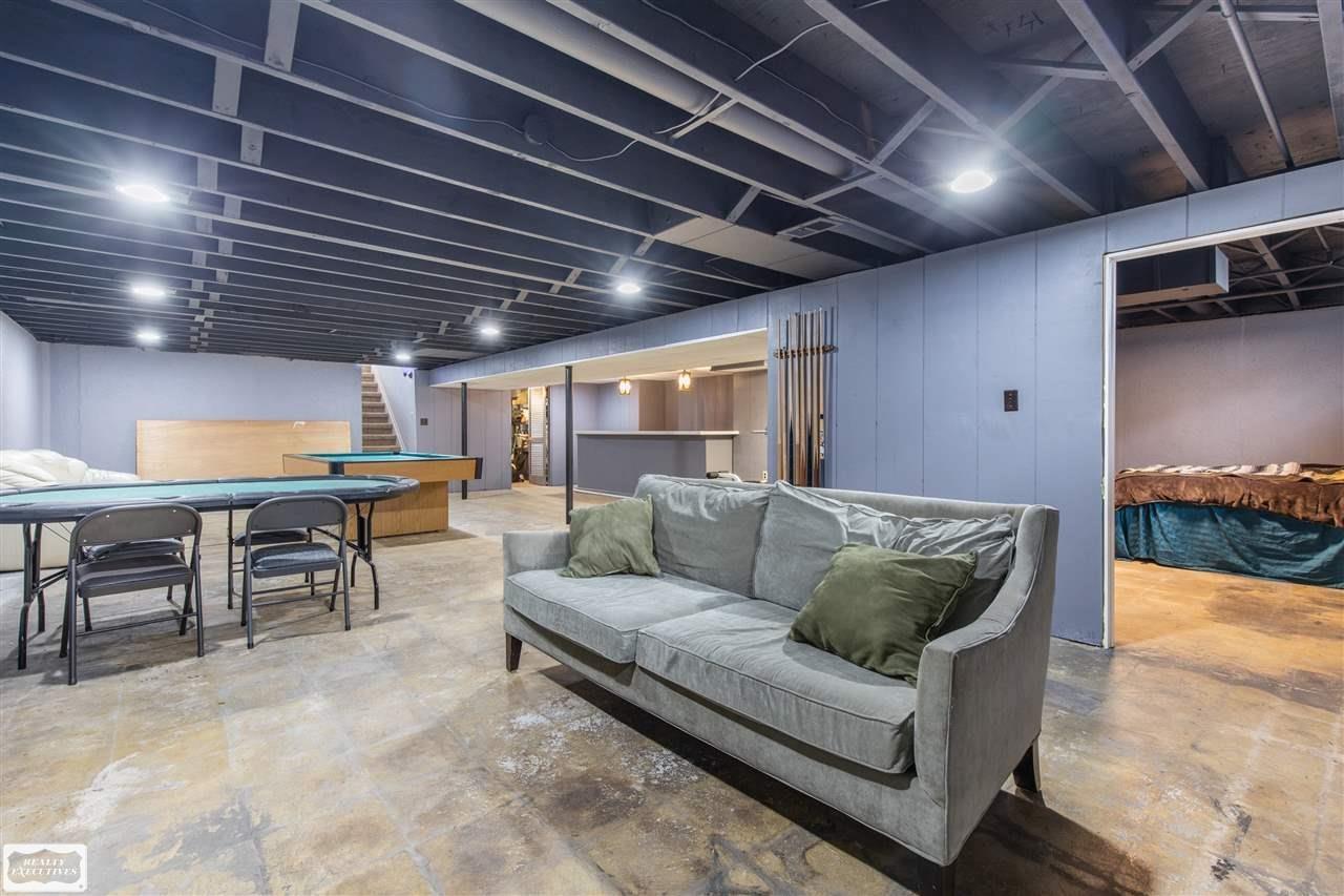 11489 Anna Lisa Street