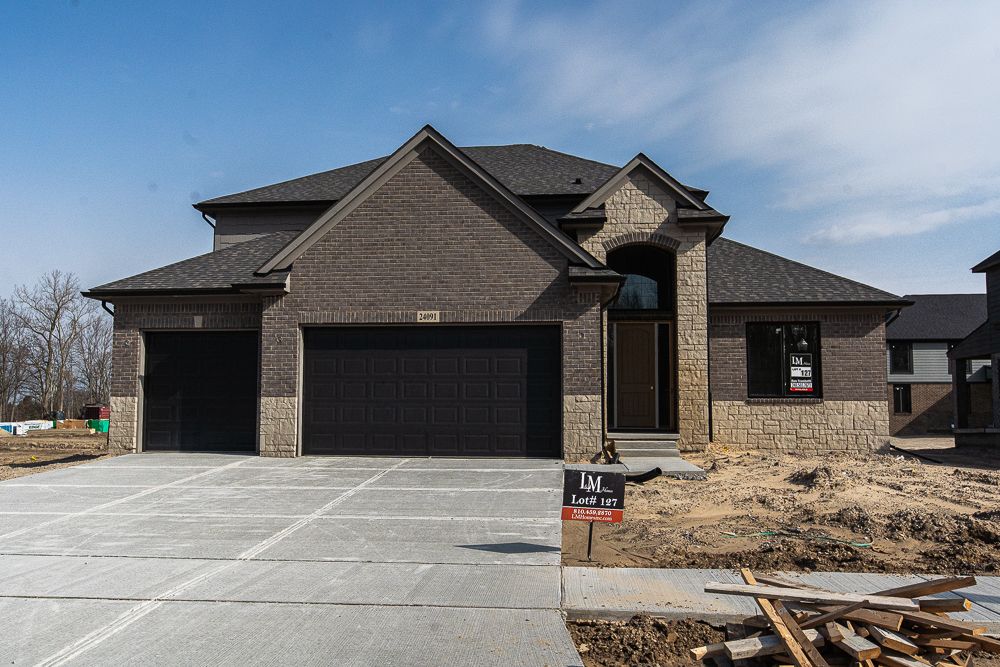 24091 TULLYMORE Drive