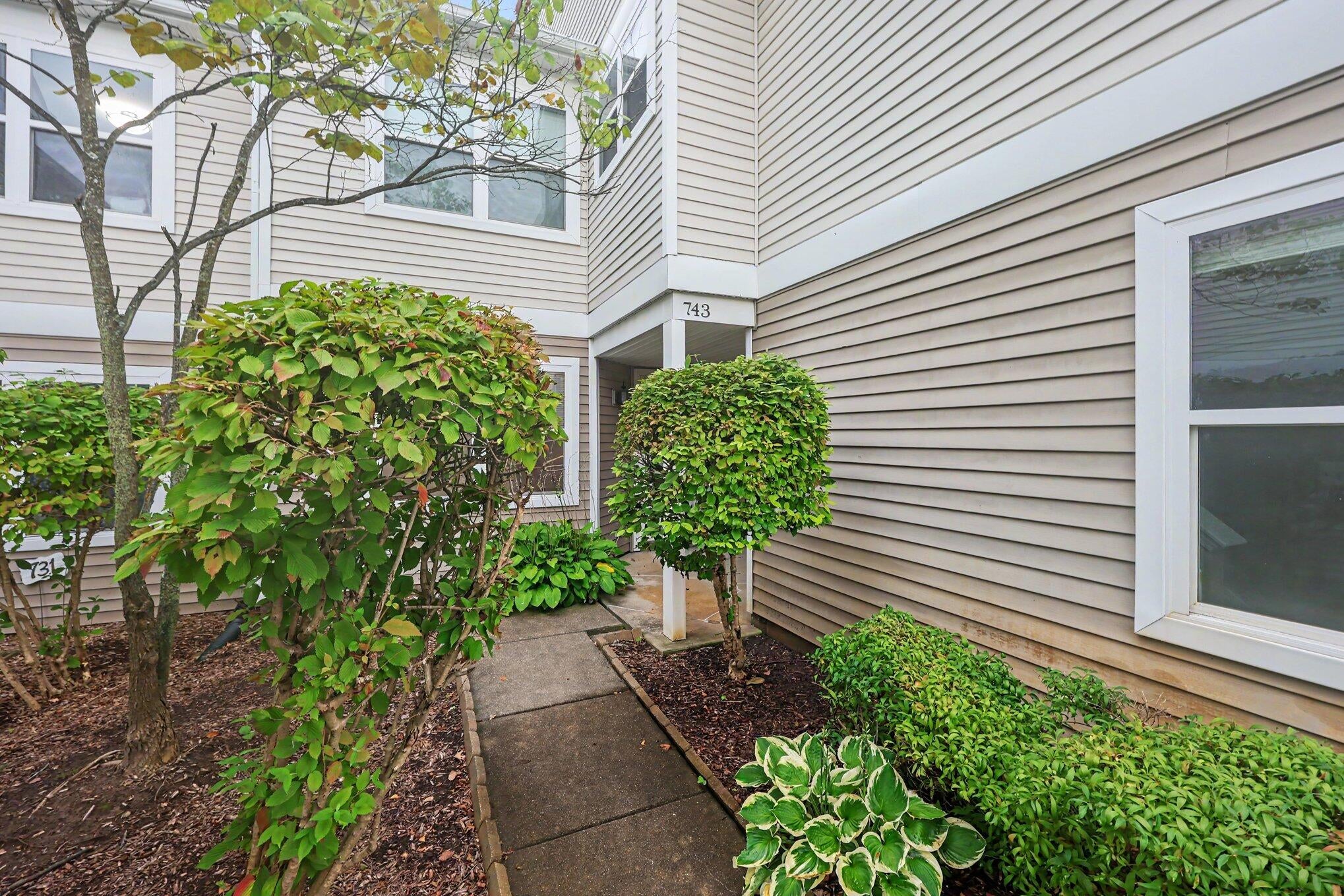 743 Creekstone Lane
