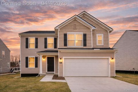 249 Saddleback Court White Lake Charter Township MI 48386