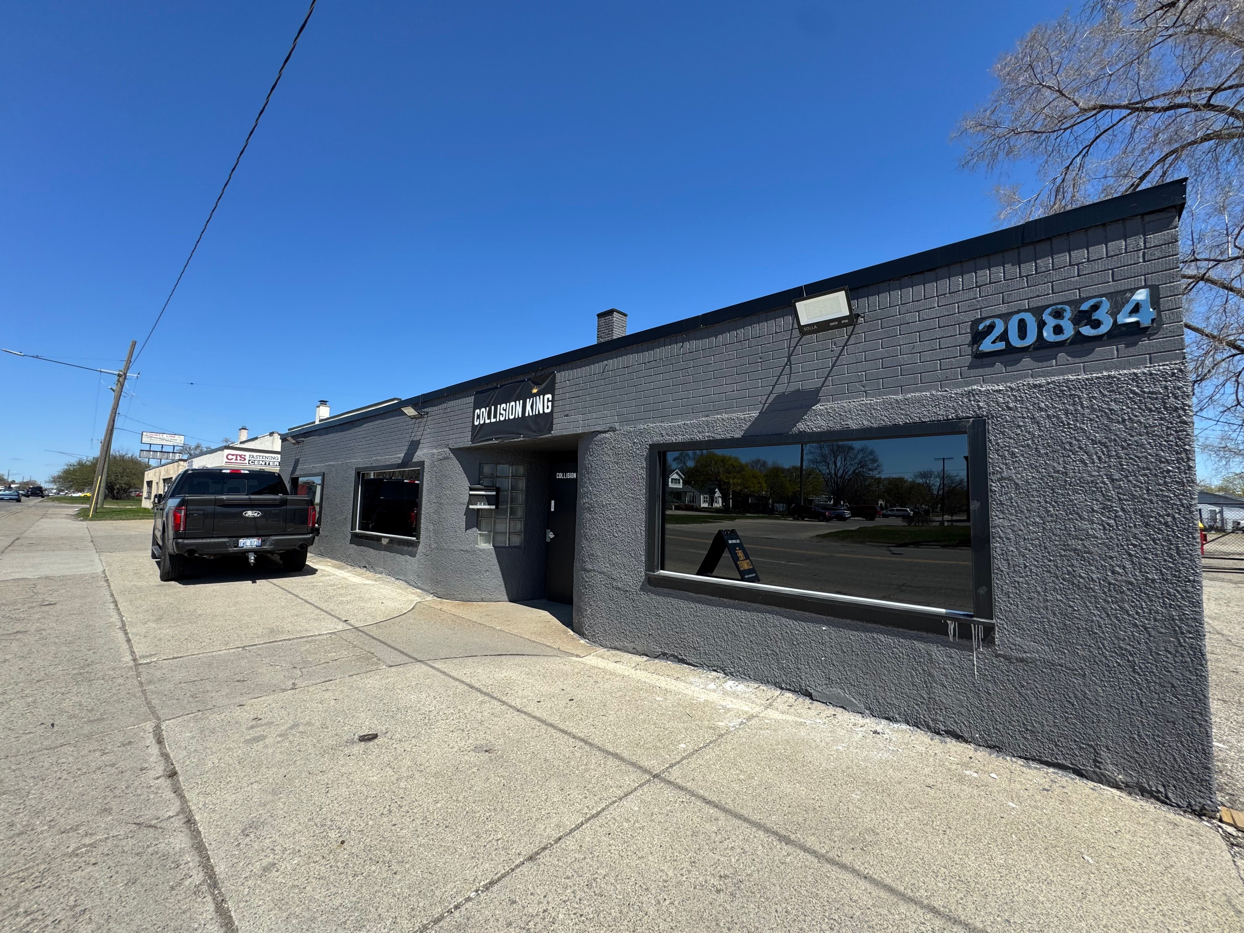20834 DEQUINDRE Road