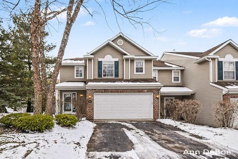 5957 E Lyn Haven Drive SE Kentwood City MI 49512