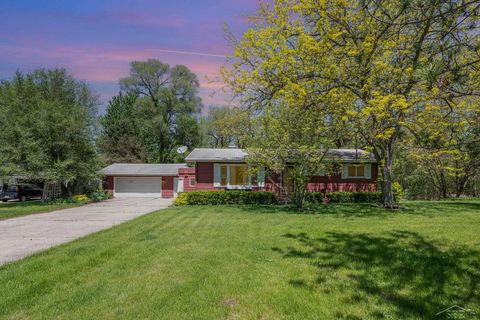 11420 Lakefield Road Swan Creek Township Saginaw MI 48655