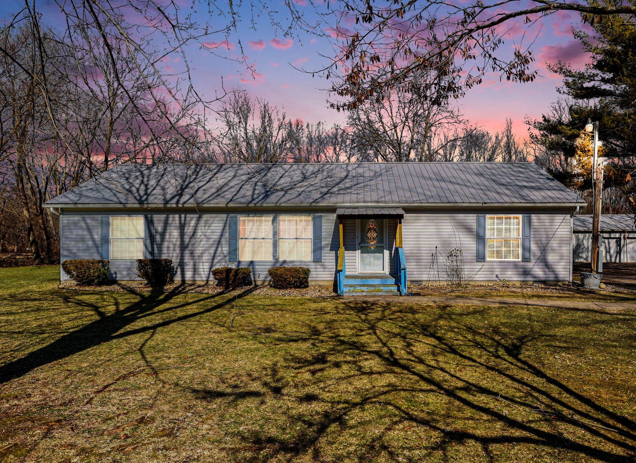 4827 W Paradise Road W