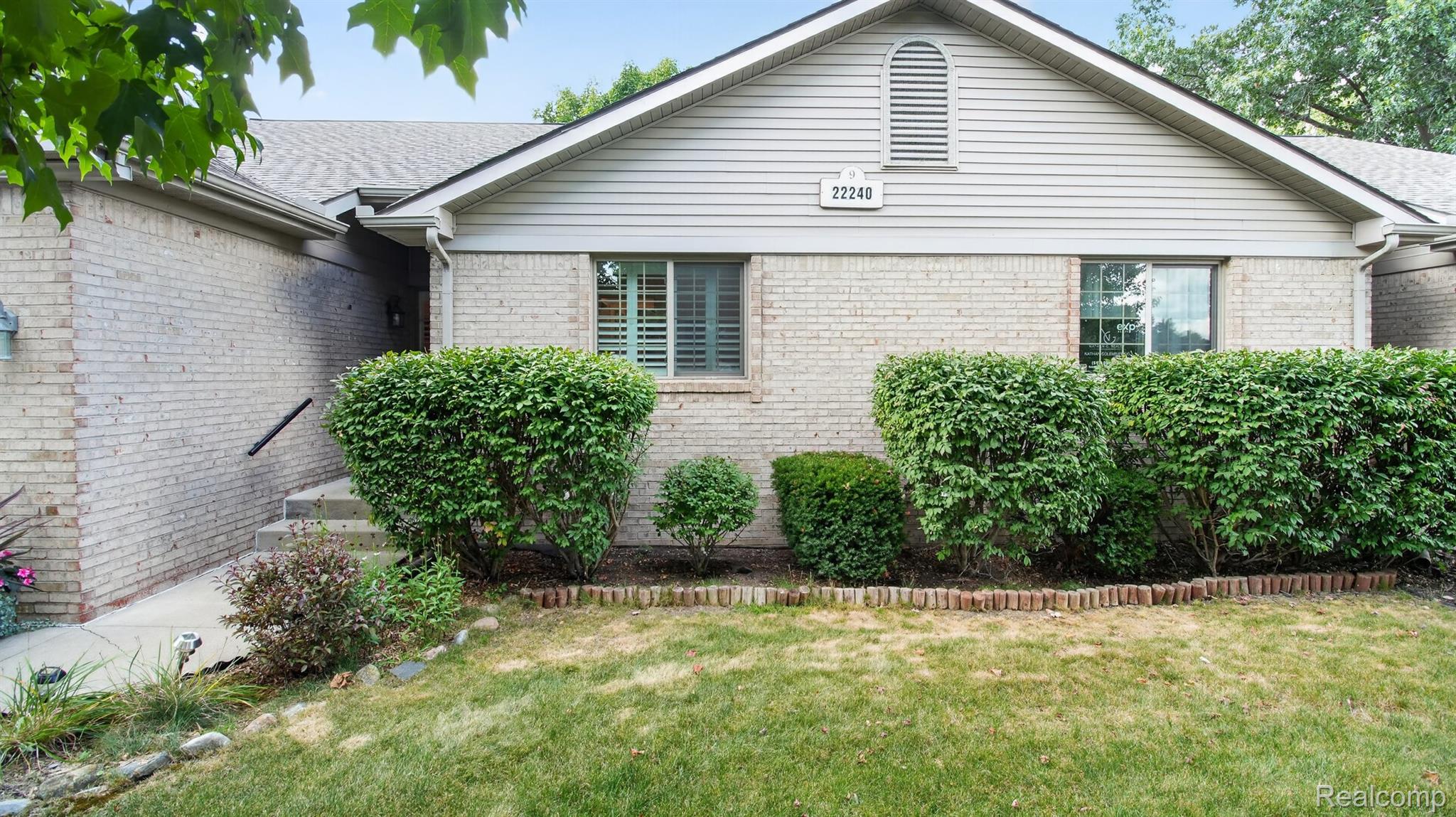 22240 Quail Run Circle 1