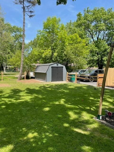 listing image 44