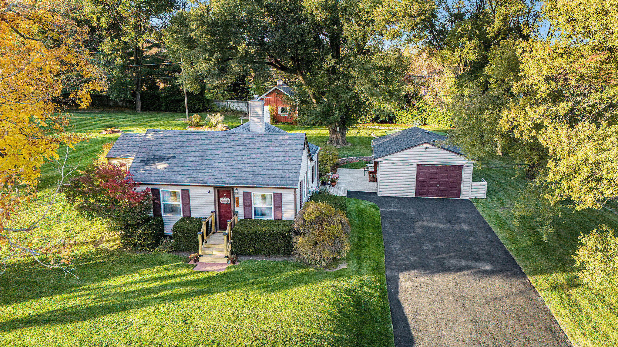 4295 Indian Lakes Road NE