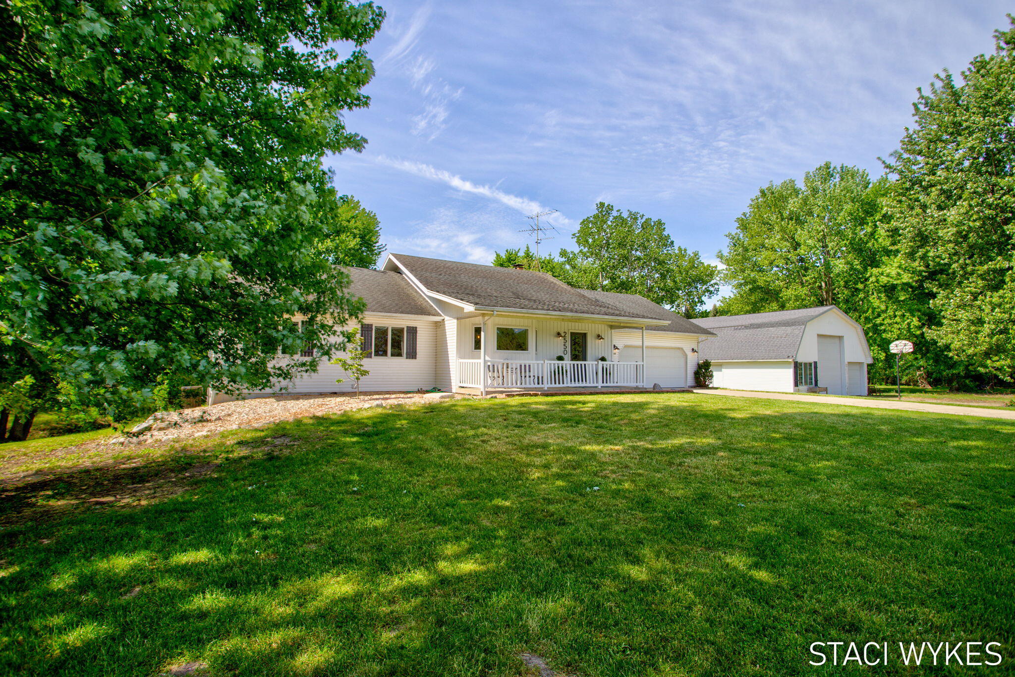 2550 Ranchland Drive SW