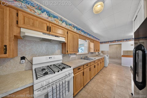 Tiny photo for 5449 Military Avenue, Brighton Township, MI 48116 (MLS # 20261078348)
