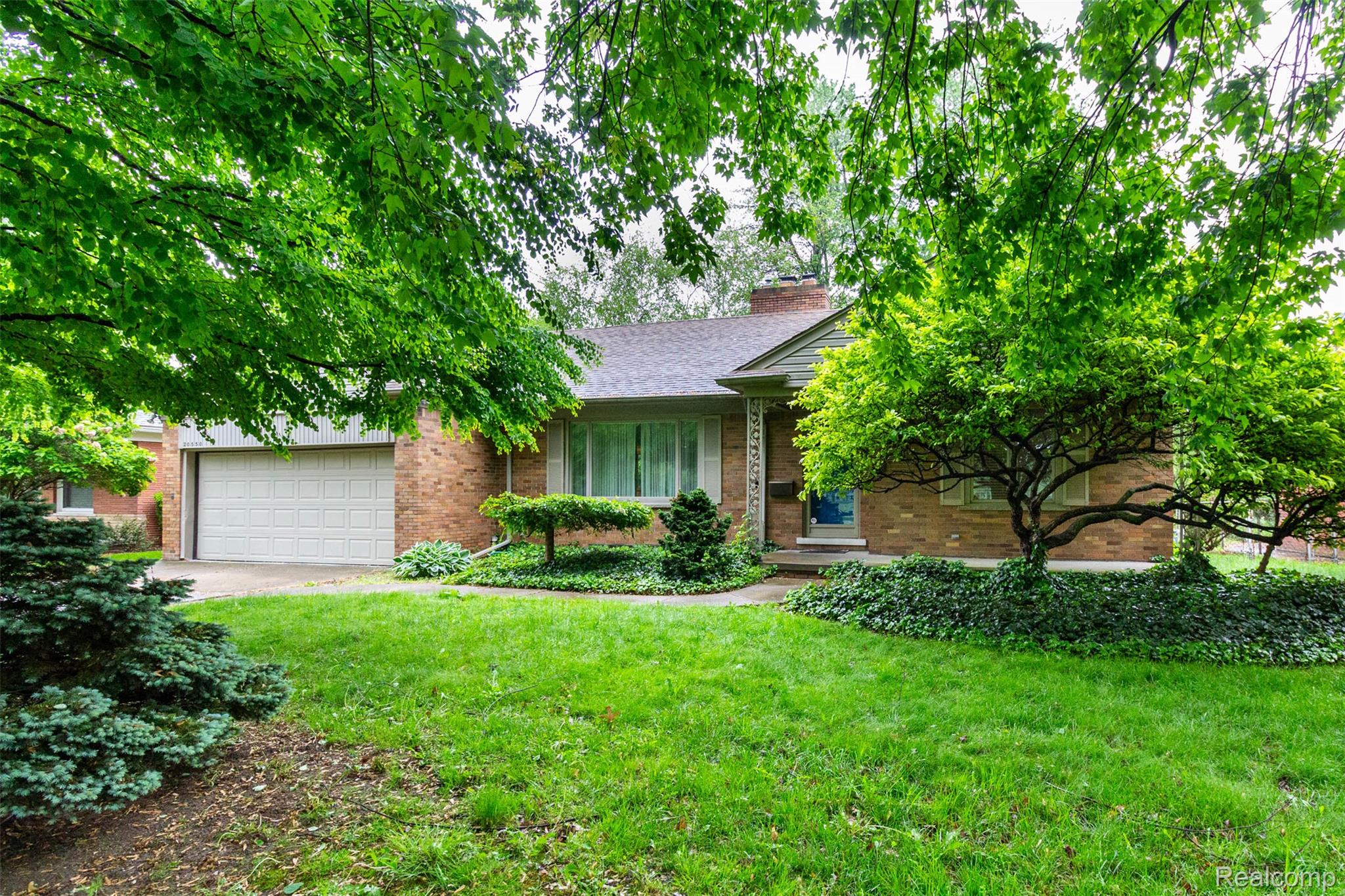 Grosse Pointe Woods City, Michigan 48236, United States, 3 Bedrooms Bedrooms, ,3 BathroomsBathrooms,Residential,Active,135849