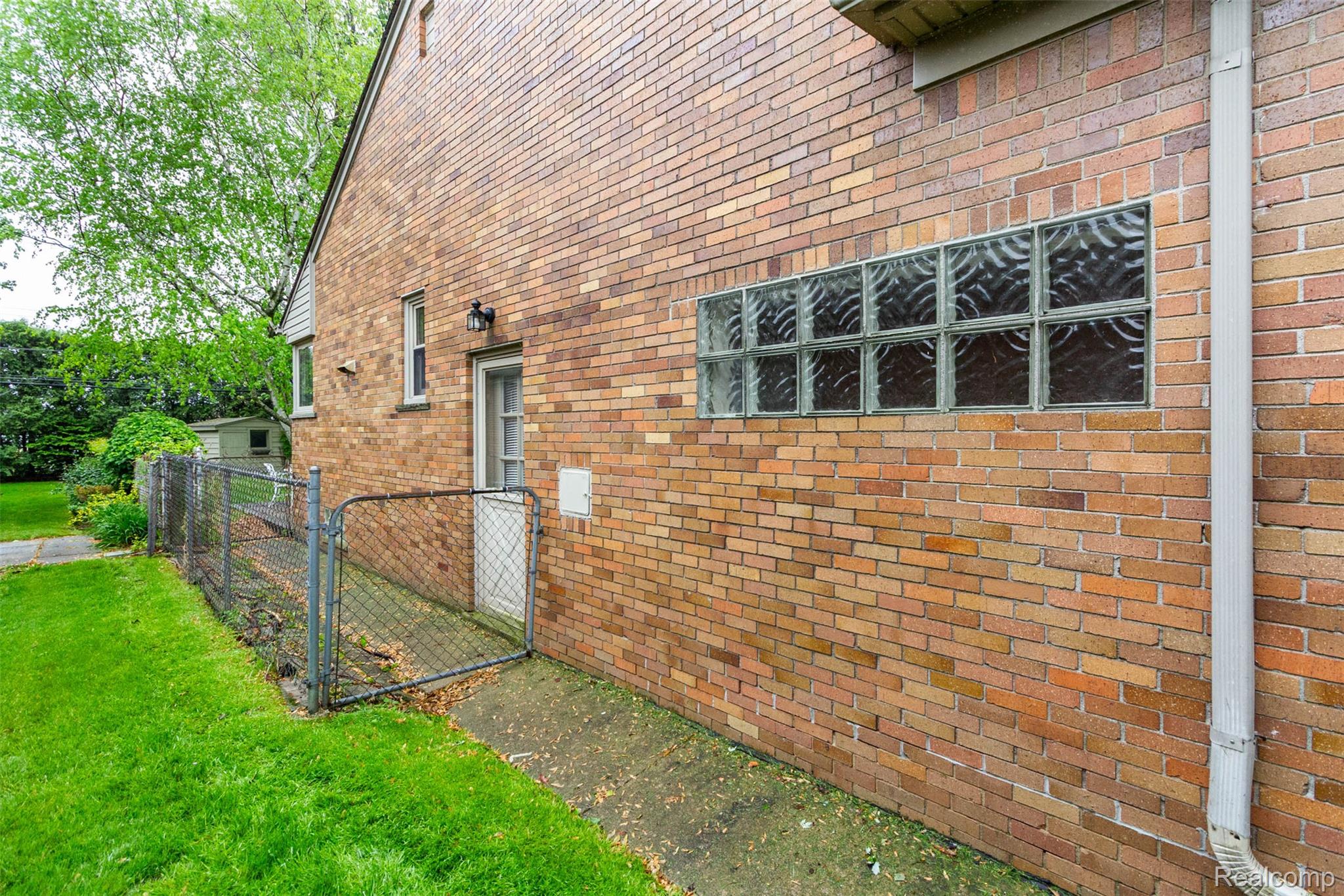 Grosse Pointe Woods City, Michigan 48236, United States, 3 Bedrooms Bedrooms, ,3 BathroomsBathrooms,Residential,Active,135849