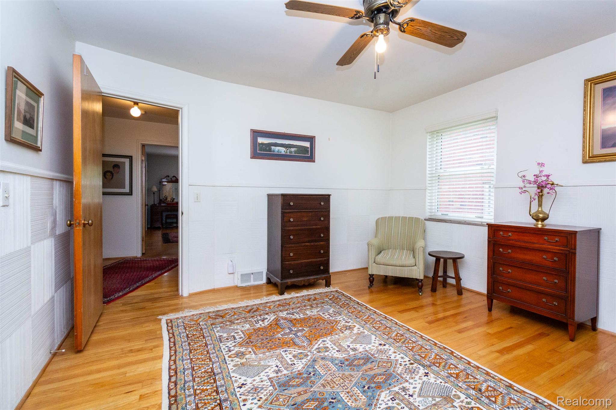 Grosse Pointe Woods City, Michigan 48236, United States, 3 Bedrooms Bedrooms, ,3 BathroomsBathrooms,Residential,Active,135849