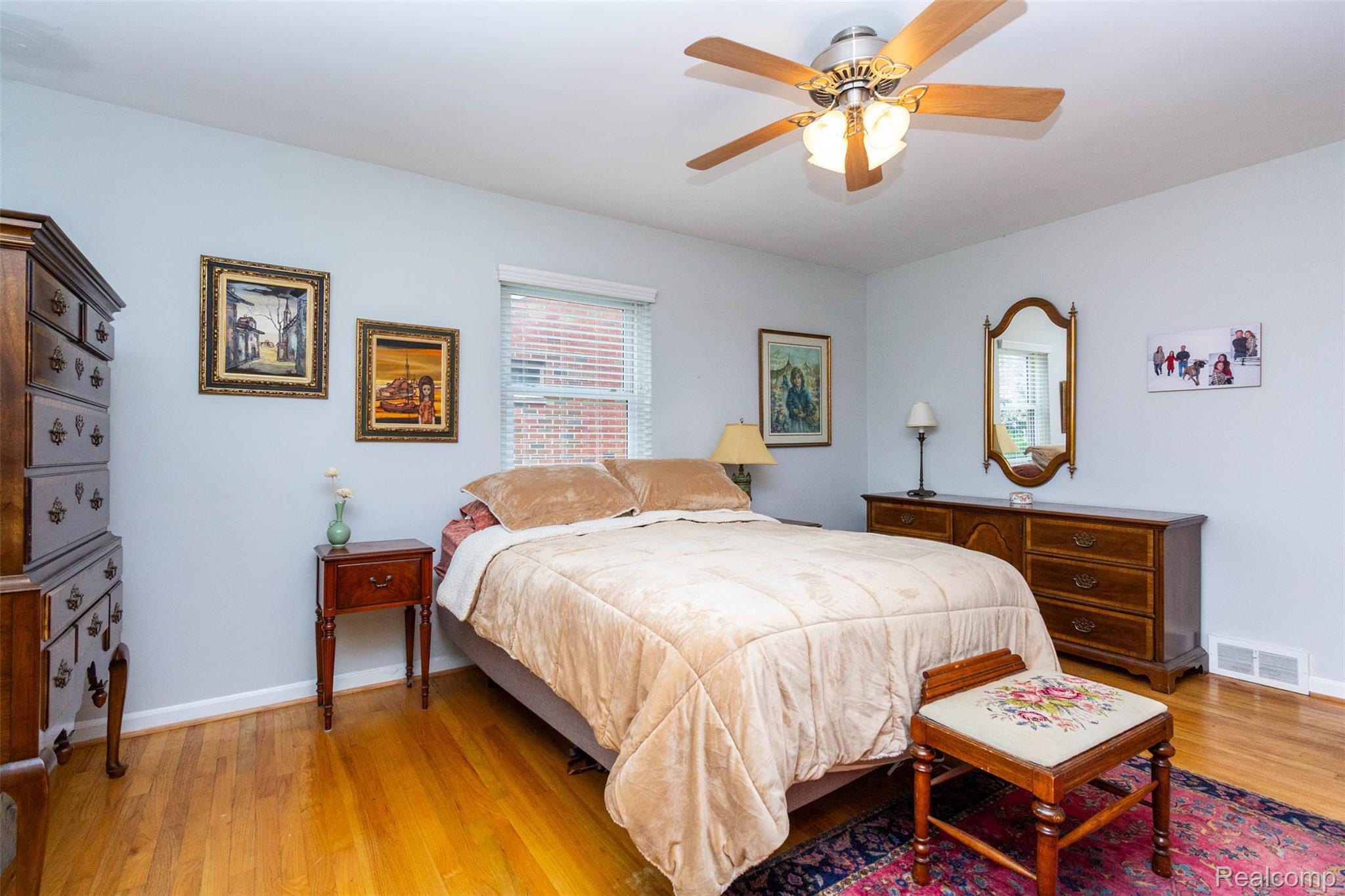 Grosse Pointe Woods City, Michigan 48236, United States, 3 Bedrooms Bedrooms, ,3 BathroomsBathrooms,Residential,Active,135849