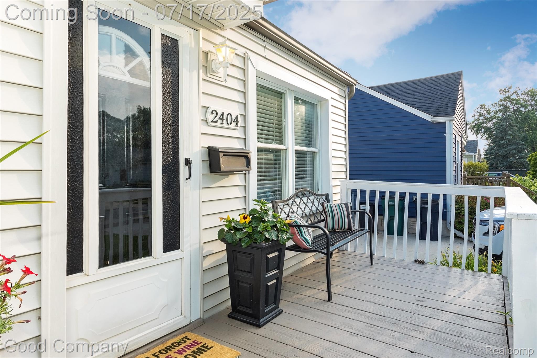 2404 Rowland Avenue