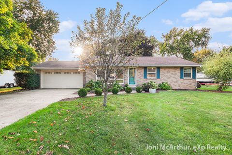 Photo of 1133 Maplerow Avenue NW, Walker City, MI 49534 (MLS # 65026016524)