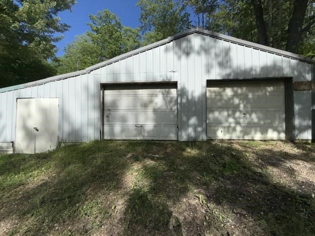 4933 E Johnson Road