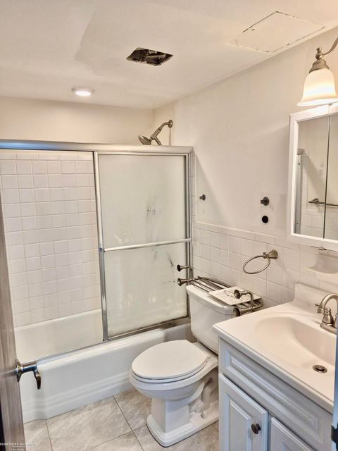 Tiny photo for 20 Chestnut Street, Wyandotte City, MI 48192 (MLS # 58050211111)