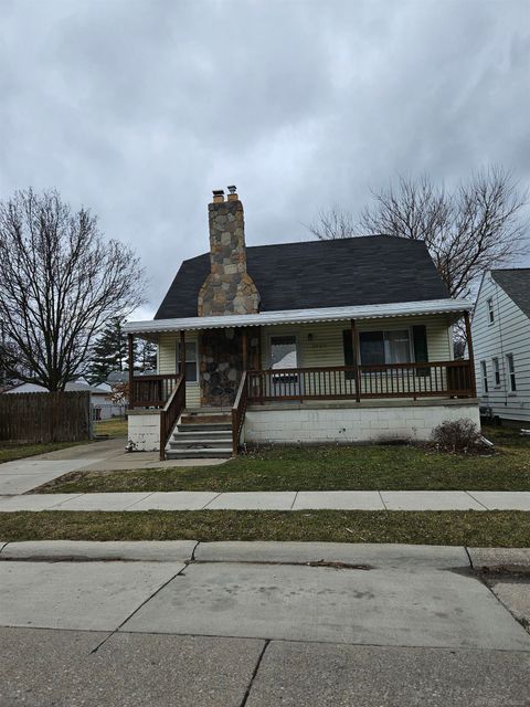 22071 Donald Avenue Eastpointe City MI 48021