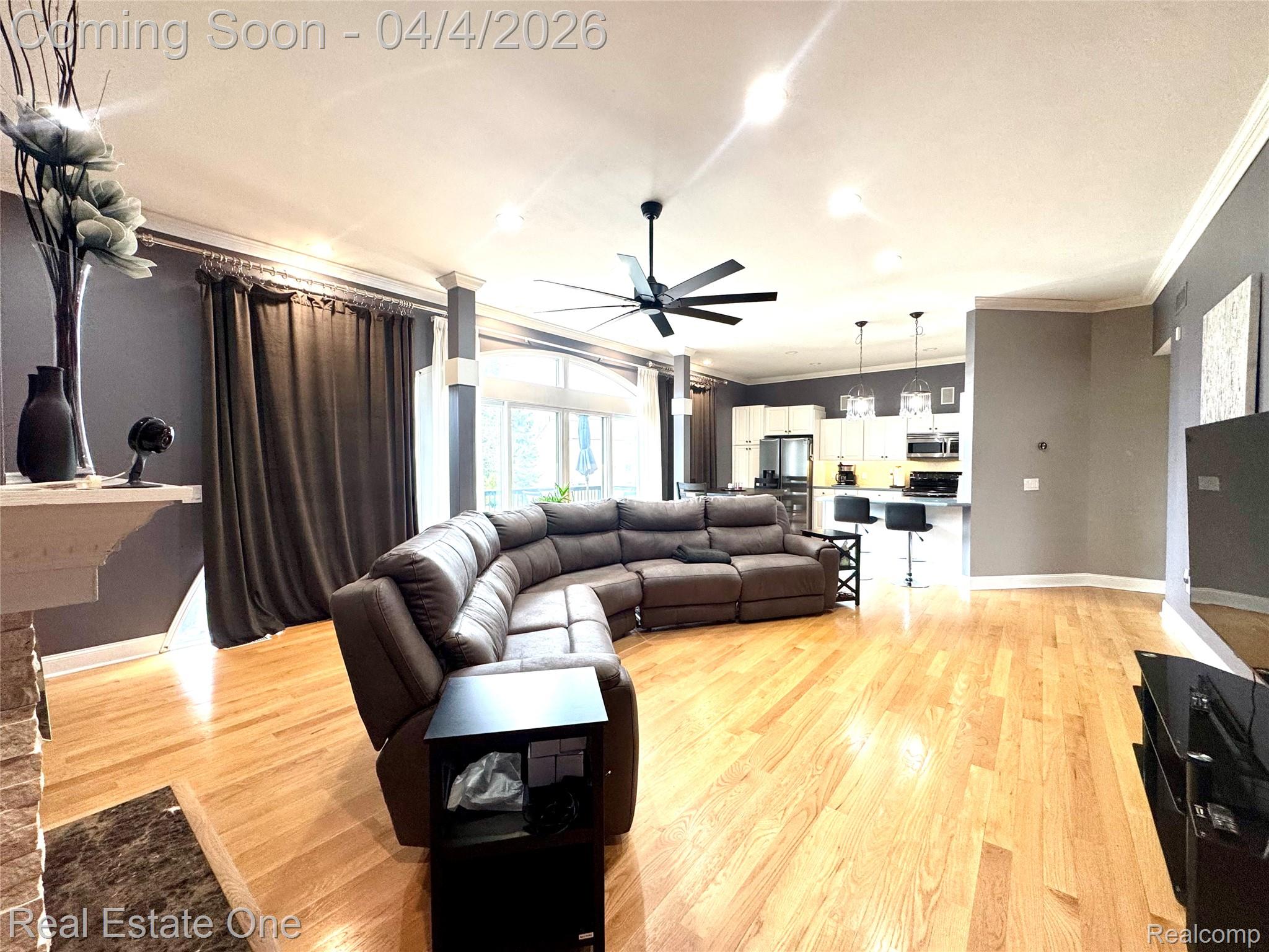 2171 Crystal Drive 28