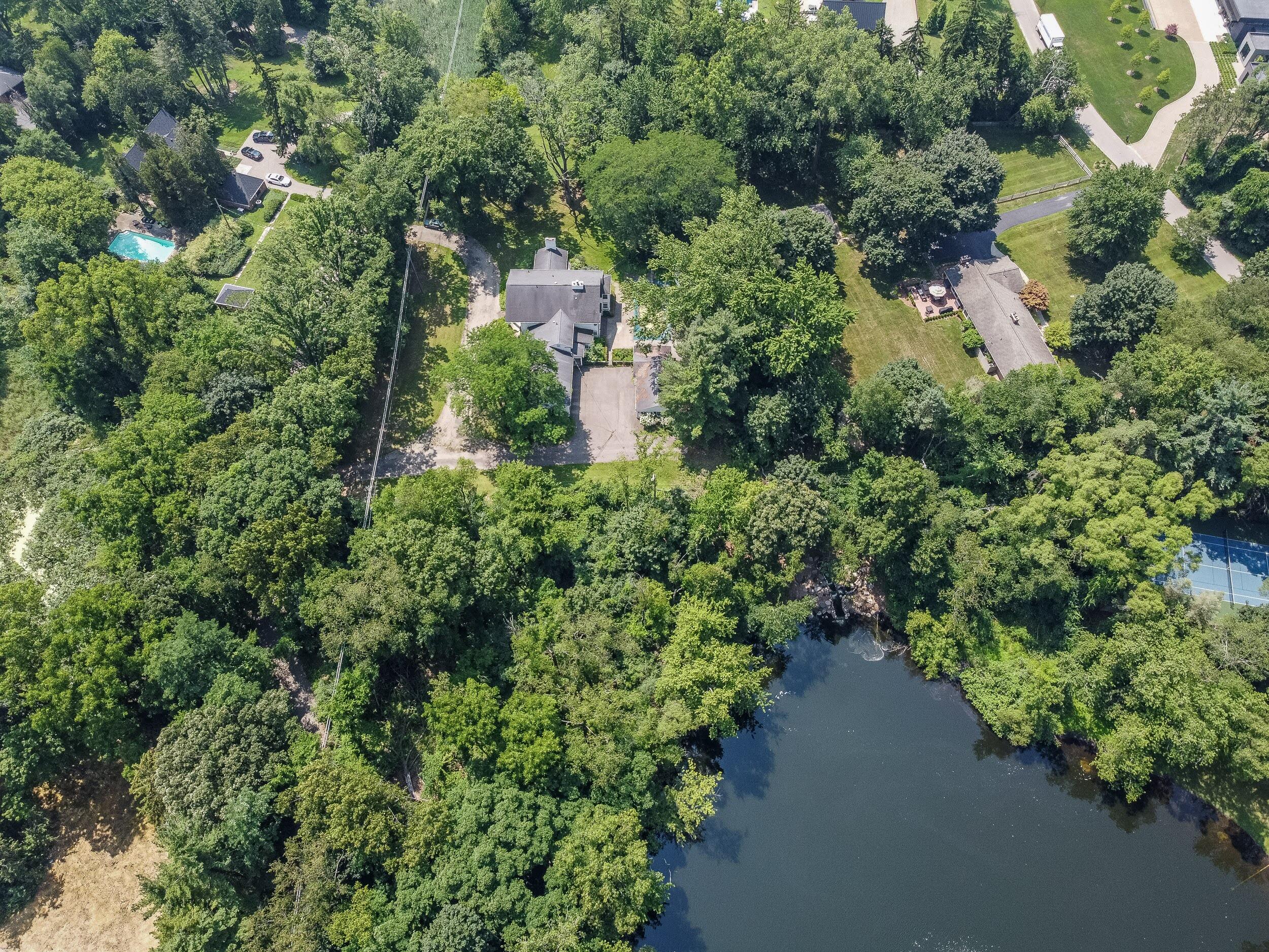 31677 Mountain View Road