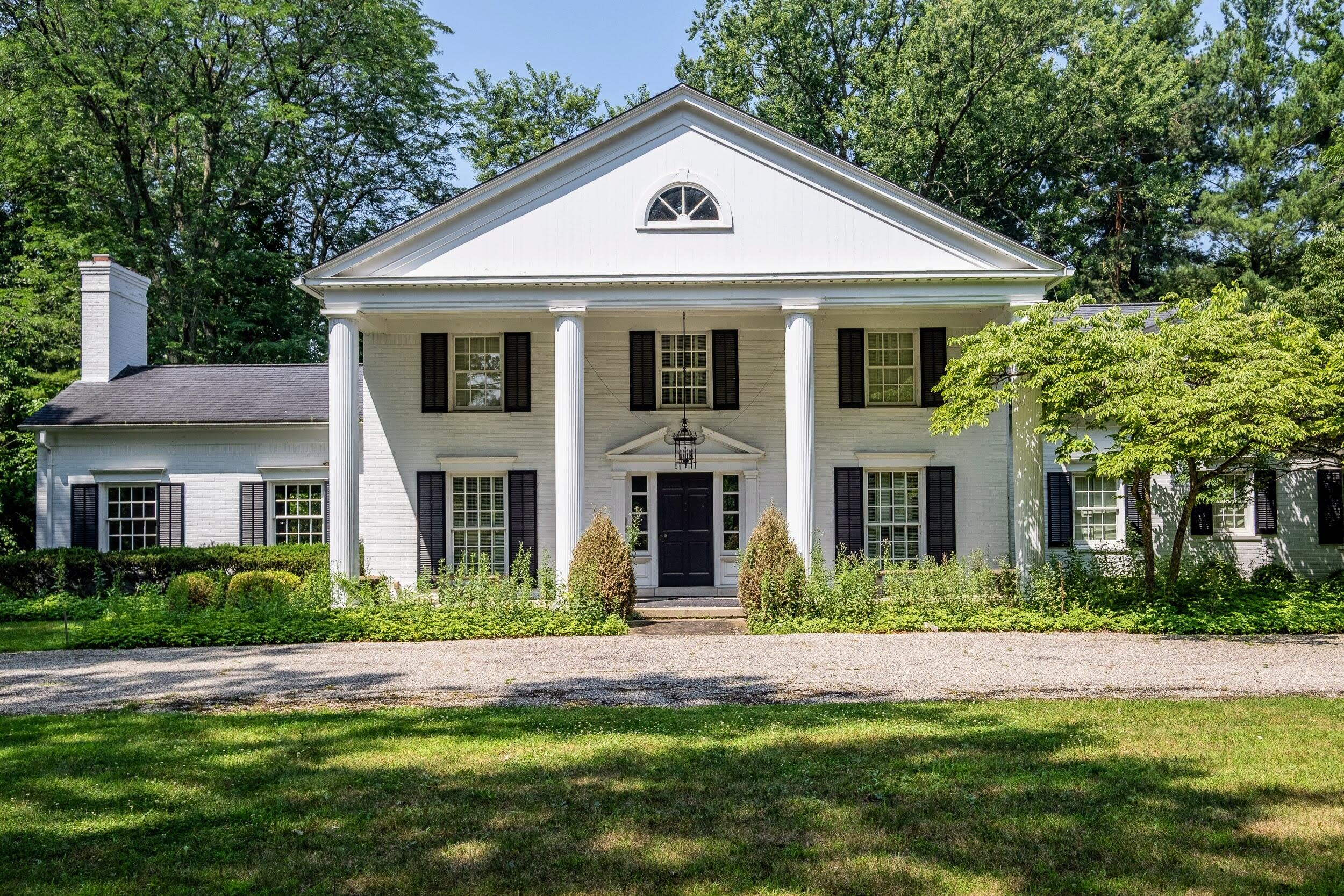 31677 Mountain View Road