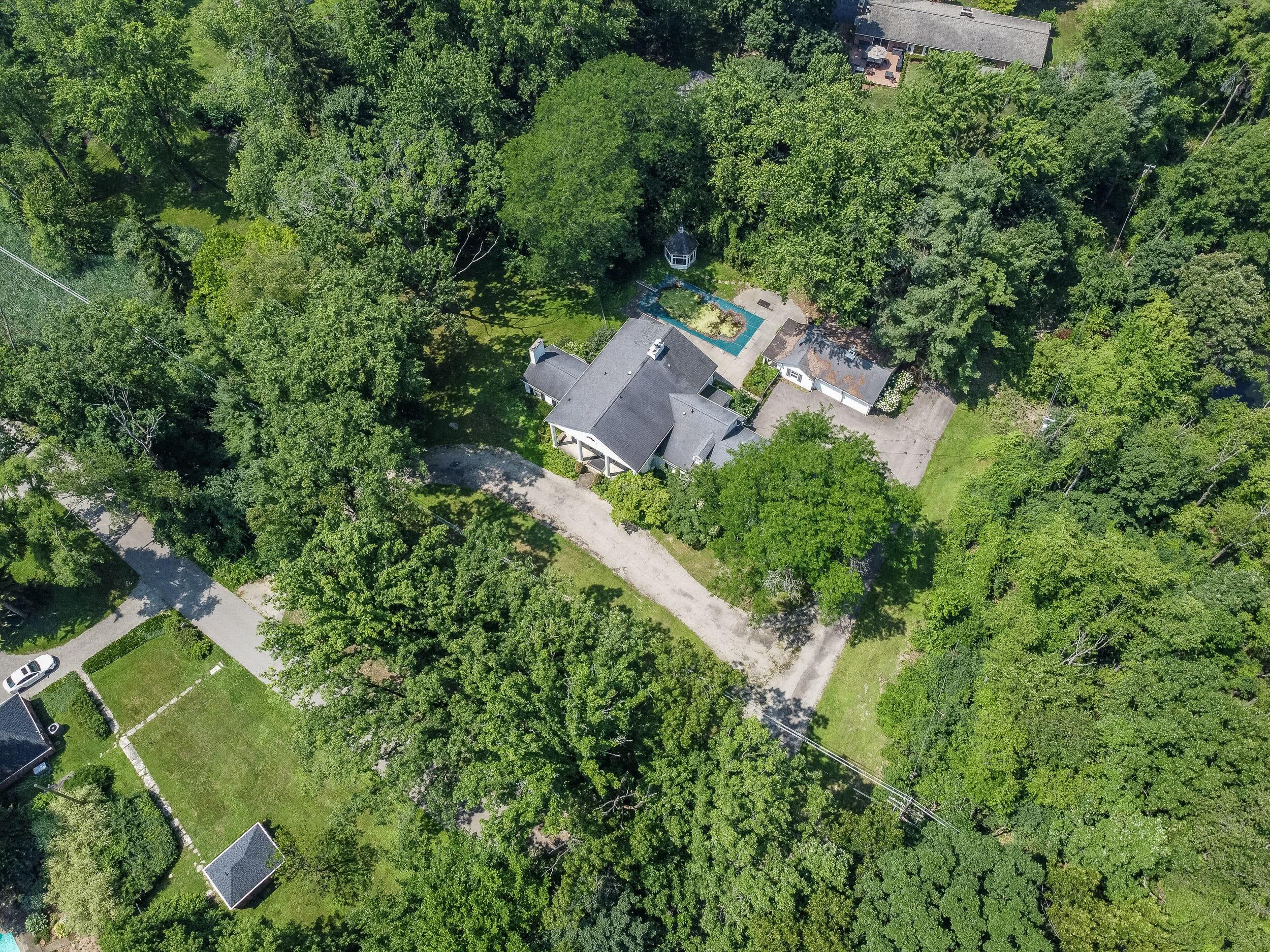 31677 Mountain View Road
